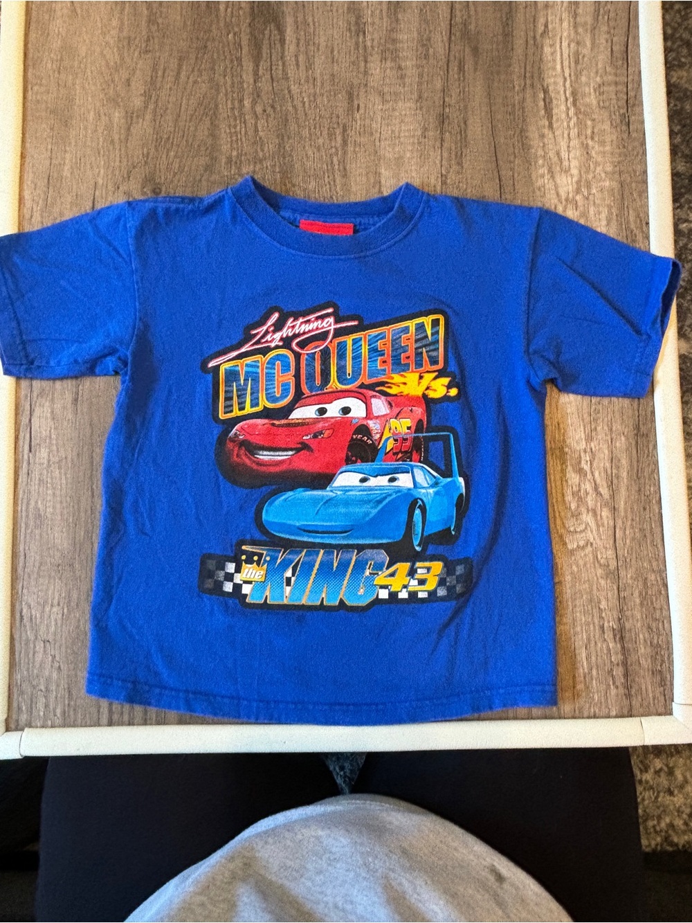Vintage 2000s Y2K Disney Pixar Cars Lightning McQueen Graphic Tee T-shirt Sz 7